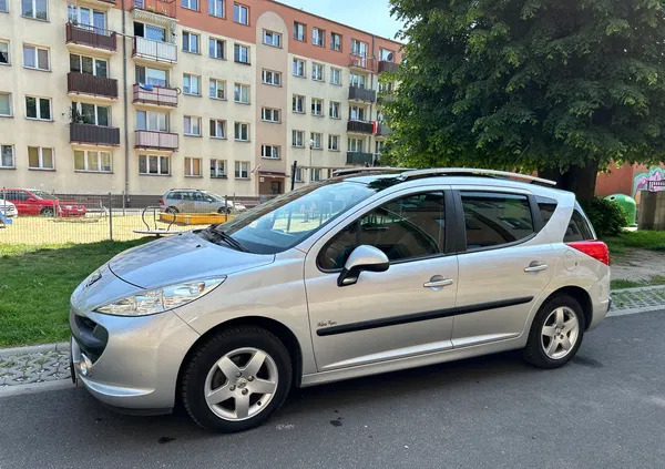 dolnośląskie Peugeot 207 cena 10000 przebieg: 166000, rok produkcji 2009 z Głogów